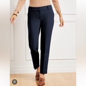 Talbots Women’s Heritage Navy Pleated High Waist Straight Pant Size 6
